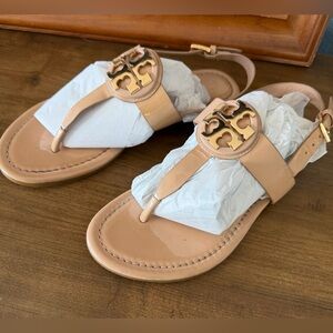 Tory Burch Nude Patent Thong Sandals with Gold Logo